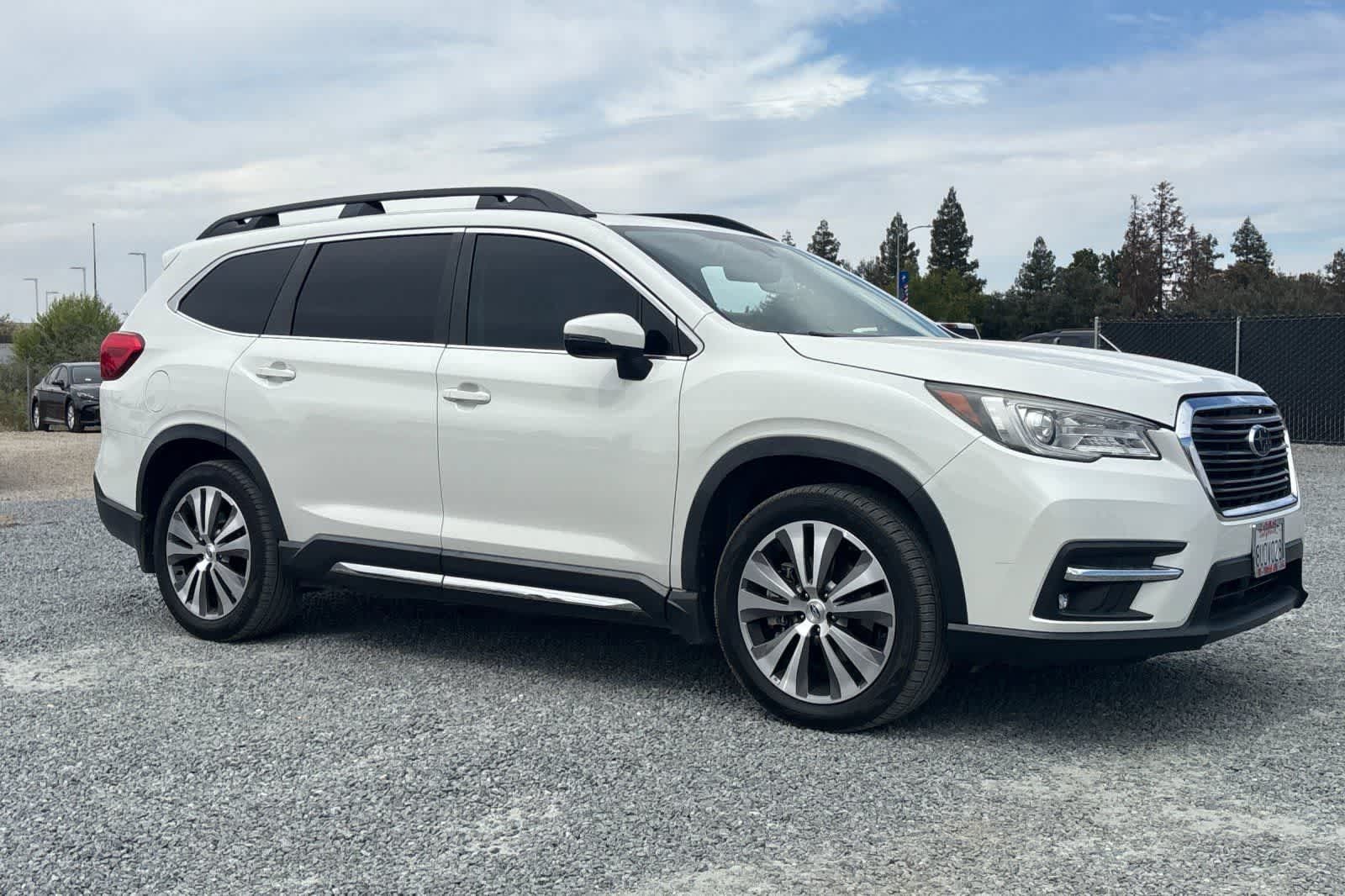 Used 2021 Subaru Ascent Limited w/ Technology Package AWD/4WD image 10