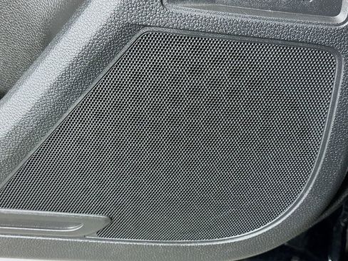 Used 2025 Honda CR-V EX-L image 18