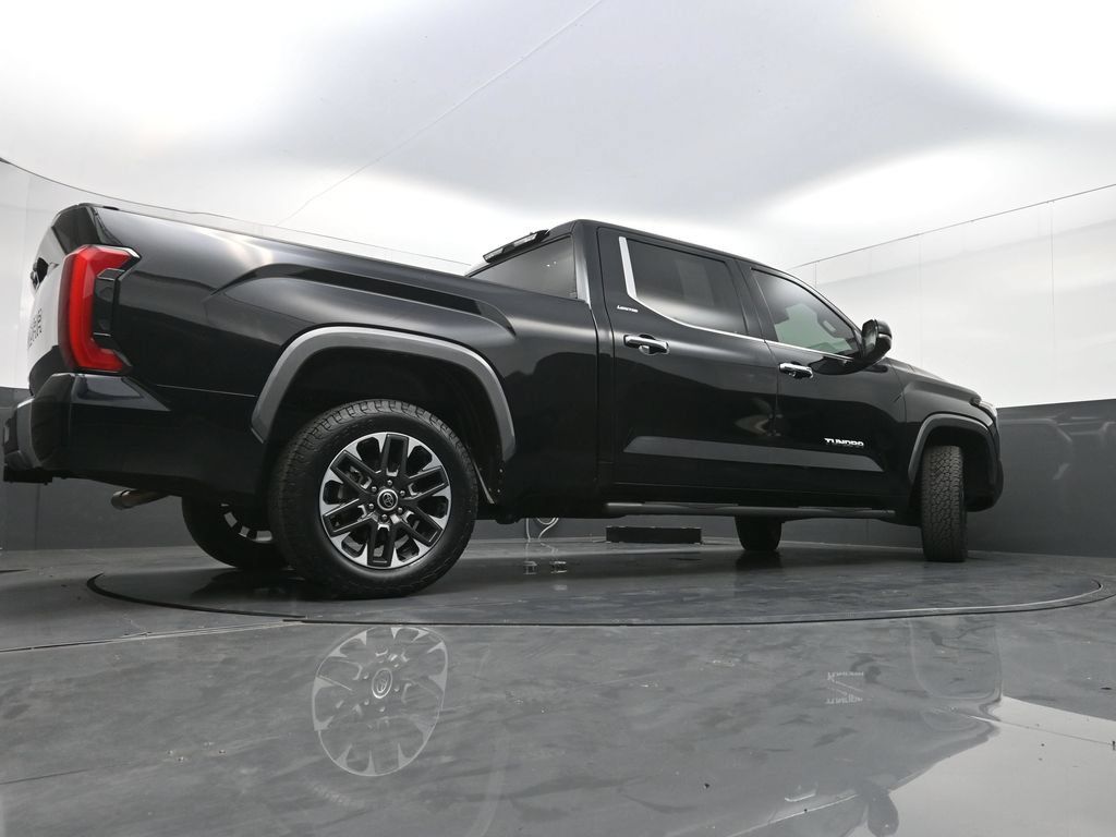 Used 2024 Toyota Tundra Limited w/ Power Package AWD/4WD image 34