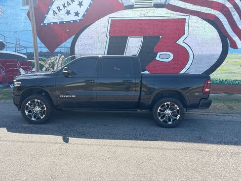 Used 2022 RAM 1500 Limited AWD/4WD image 3