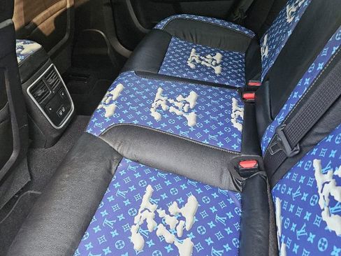 Used 2022 Dodge Charger Scat Pack image 4