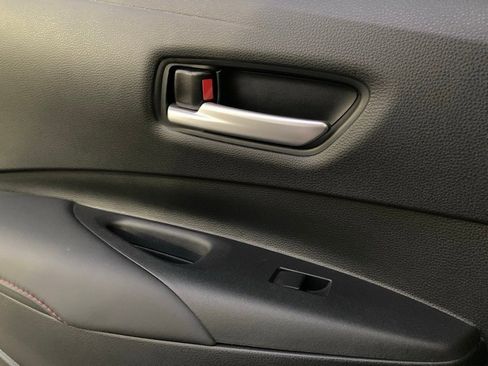 Certified 2025 Toyota Corolla SE image 12