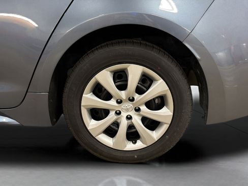 Used 2024 Toyota Corolla LE FWD image 27