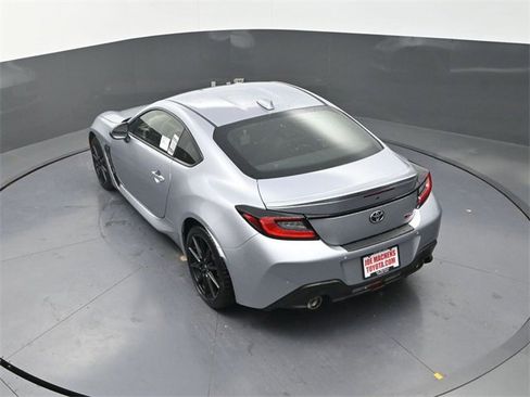 New 2025 Toyota GR86 Premium image 19