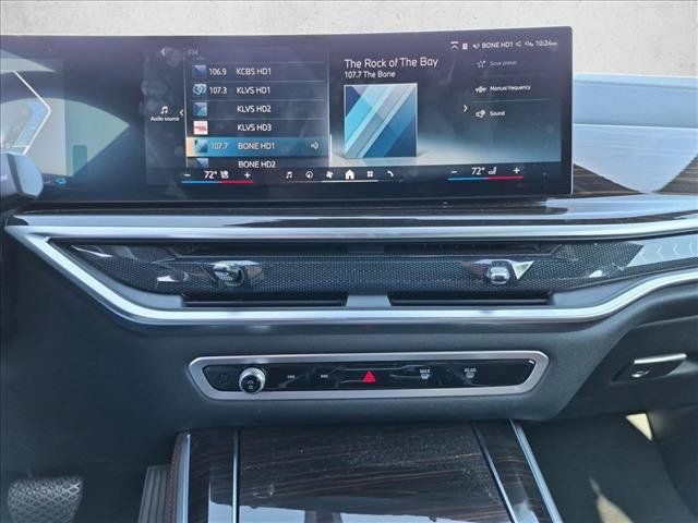 Certified 2024 BMW X5 xDrive50e w/ Premium Package AWD/4WD image 12