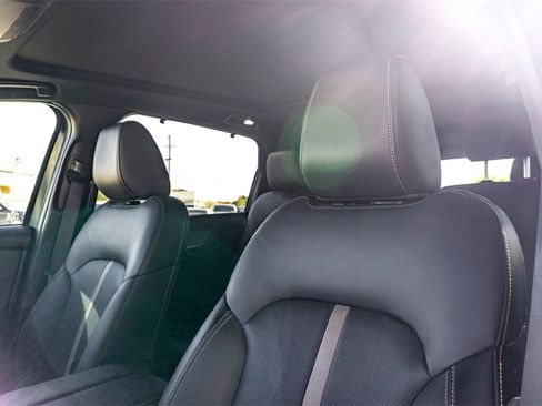 Used 2025 MAZDA CX-90 3.3 Turbo w/ Premium Plus Pkg image 13