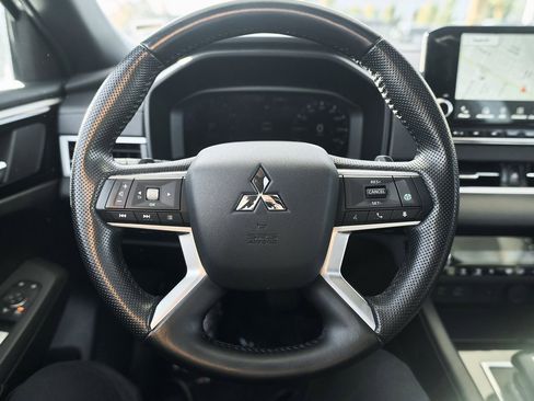 Used 2024 Mitsubishi Outlander Ralliart image 39