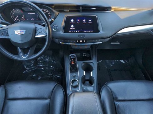 Used 2023 Cadillac XT4 Premium Luxury image 26