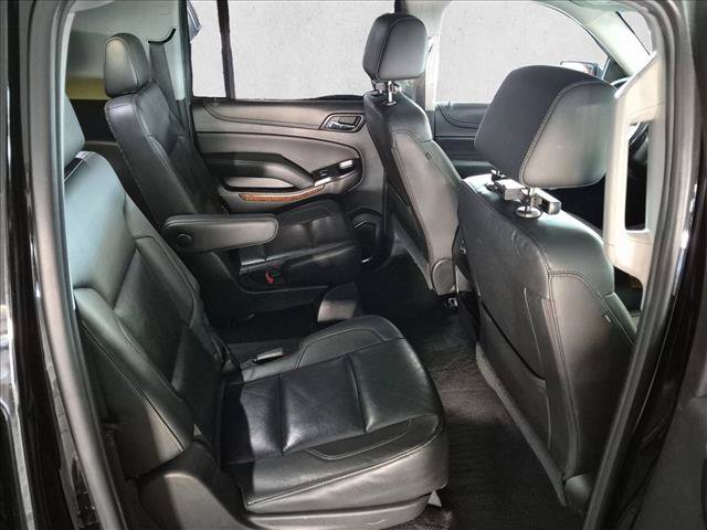 Used 2020 Chevrolet Suburban Premier RWD image 21