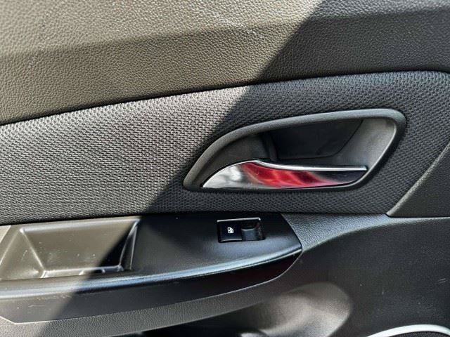 Used 2011 Chevrolet Cruze LT FWD image 35