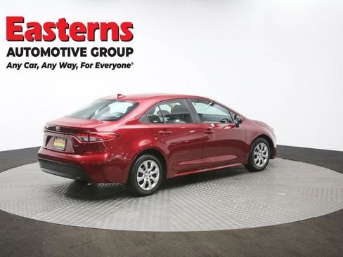 Used 2024 Toyota Corolla LE FWD image 39