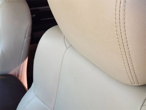 Used 2019 RAM 1500 Lone Star image 16