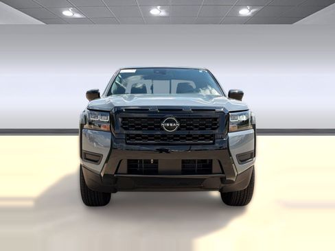 Used 2026 Nissan Frontier SV w/ All-Weather Content Package RWD image 6
