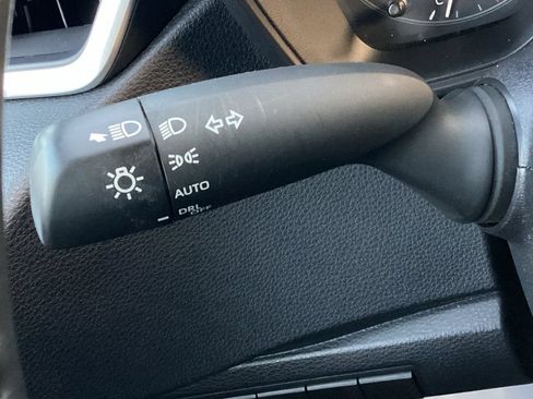Used 2025 Toyota Corolla SE FWD image 20