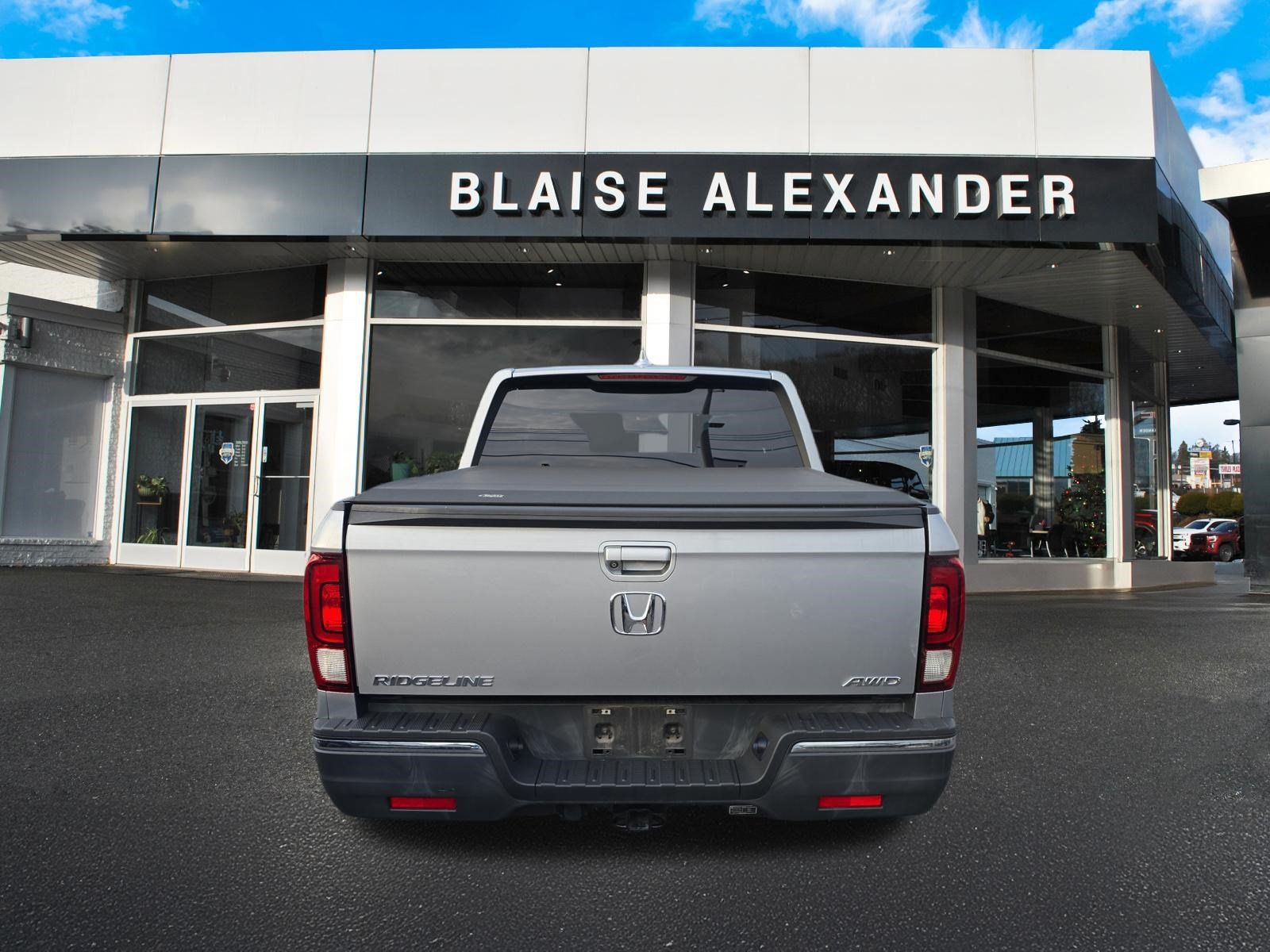 Used 2019 Honda Ridgeline Sport image 4