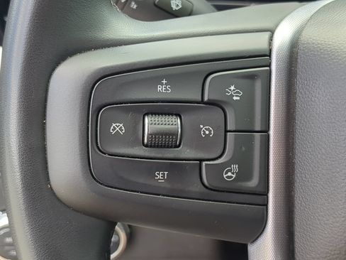 Used 2025 GMC Sierra 1500 SLT RWD image 19