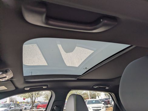 Certified 2025 Kia K5 GT w/ GT1 Package image 18