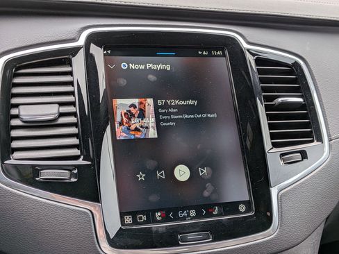 Certified 2023 Volvo XC90 B6 Ultimate image 20