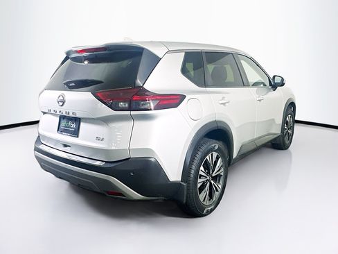 Used 2023 Nissan Rogue SV FWD image 9