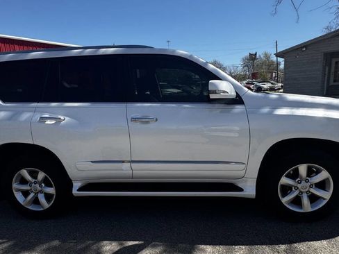 Used 2014 Lexus GX 460 image 10