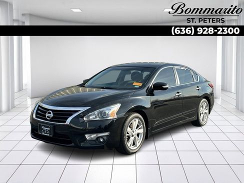 Used 2015 Nissan Altima 2.5 SV w/ Convenience Package image 1