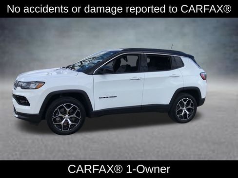 Used 2024 Jeep Compass Limited AWD/4WD image 2