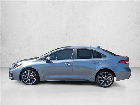 Used 2020 Toyota Corolla SE w/ Carpet Mat Package (TMS) FWD image 9