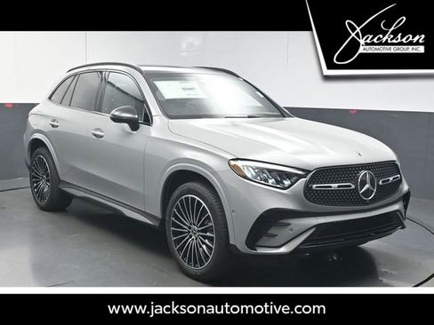 New 2026 Mercedes-Benz GLC 300 image 1
