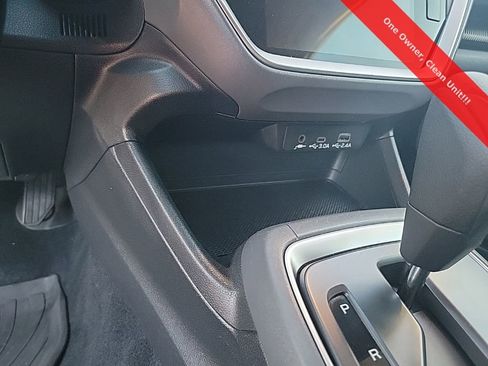 Used 2024 Subaru Crosstrek 2.0i Premium image 25