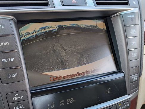 Used 2012 Lexus LS 460 AWD w/ Comfort Pkg image 29