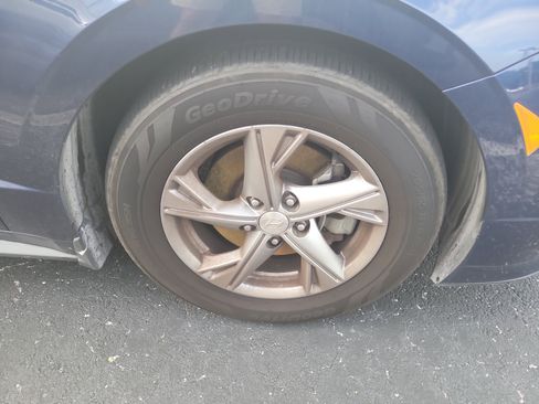 Used 2020 Hyundai Sonata SE FWD image 9