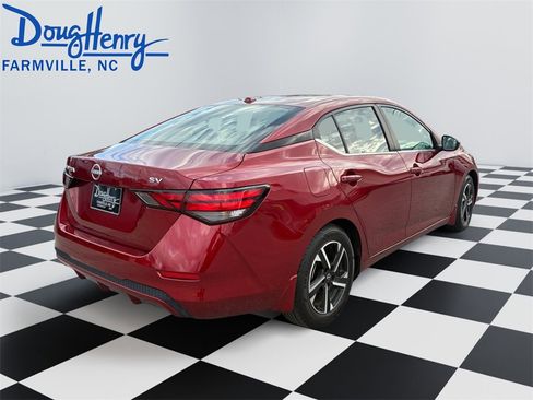 Used 2024 Nissan Sentra SV image 5