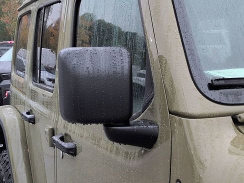 New 2026 Jeep Wrangler Unlimited Rubicon w/ Safety Group image 11