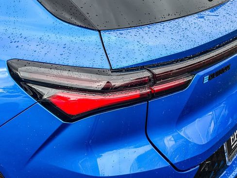 New 2026 Chevrolet Equinox EV RS image 8