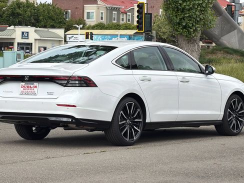 New 2026 Honda Accord Touring image 4