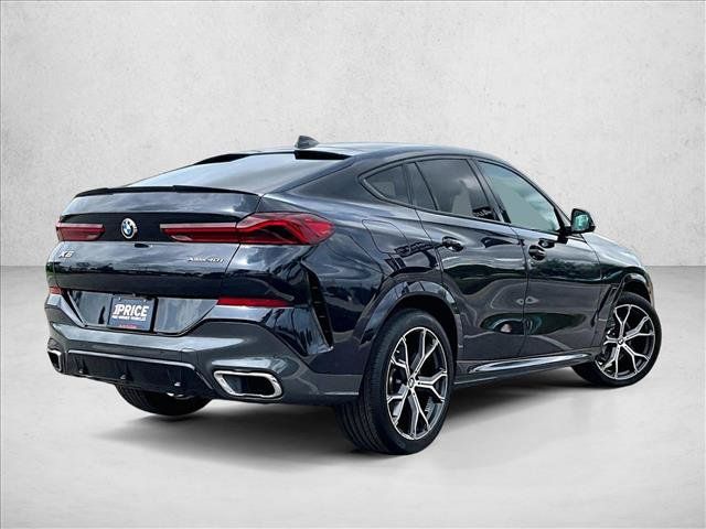 Used 2022 BMW X6 xDrive40i w/ M Sport Package AWD/4WD image 2