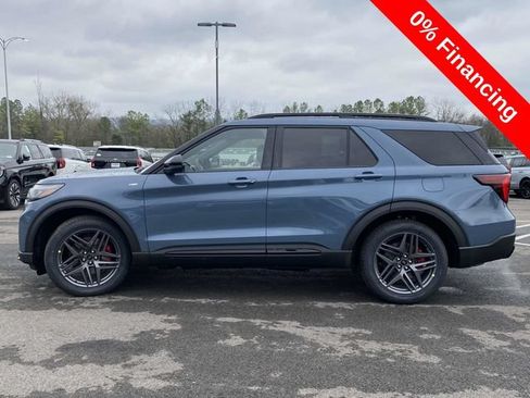 New 2026 Ford Explorer ST-Line w/ ST-Line Street Pack RWD image 6