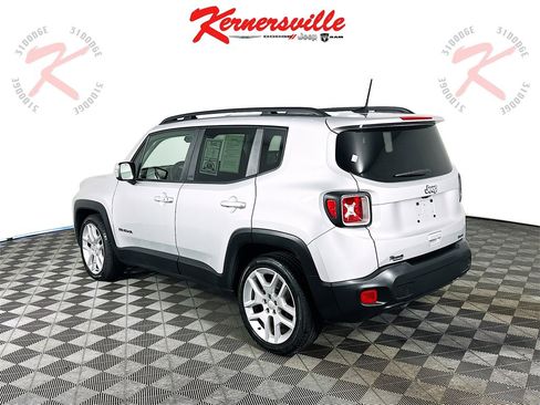 Used 2021 Jeep Renegade Latitude image 5