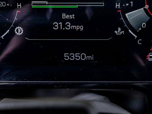 Used 2025 GMC Yukon XL Denali Ultimate AWD/4WD image 20