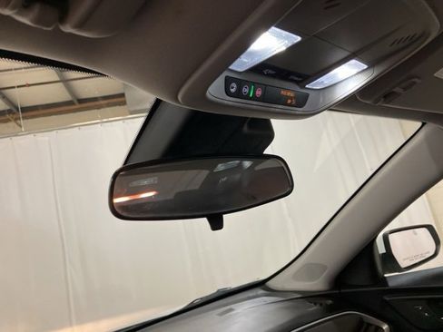 Used 2023 Chevrolet Malibu LT image 18