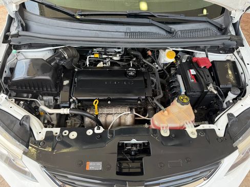 Used 2017 Chevrolet Sonic LT FWD image 26