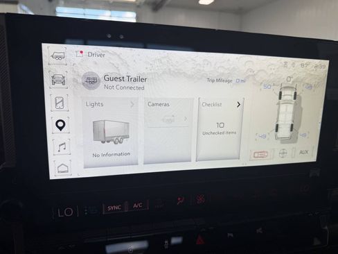 Used 2025 GMC Hummer EV 2X AWD/4WD image 28