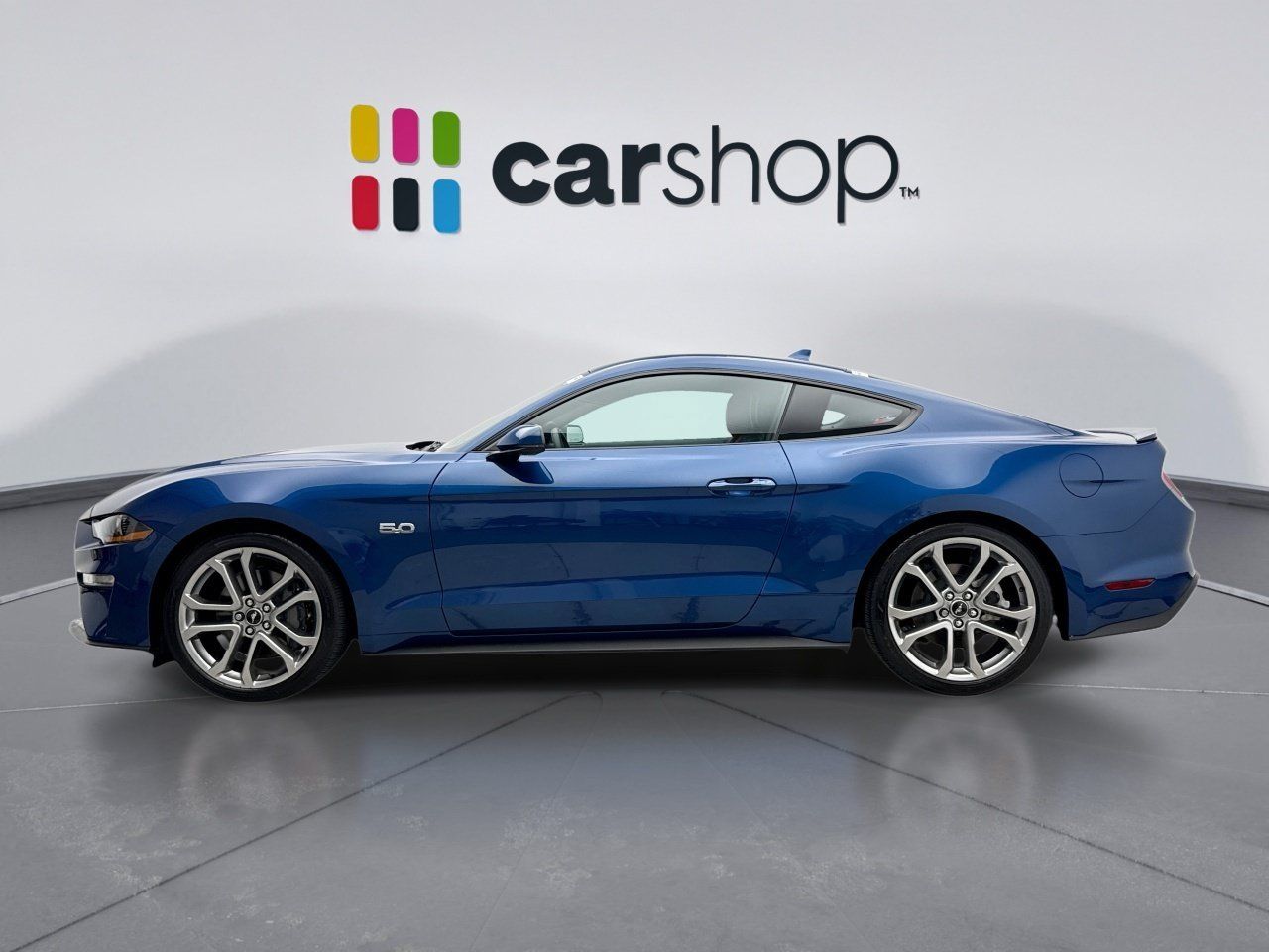 Used 2022 Ford Mustang GT Premium w/ Equipment Group 401A RWD image 2