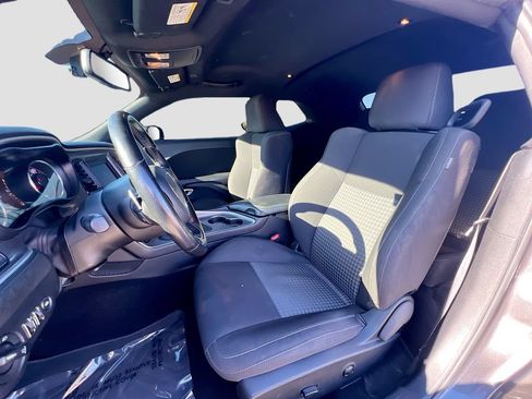 Used 2022 Dodge Challenger GT RWD image 19