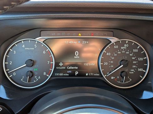 Used 2022 Nissan Rogue S AWD/4WD image 12