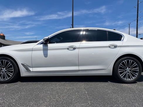 Used 2017 BMW 530i RWD image 3