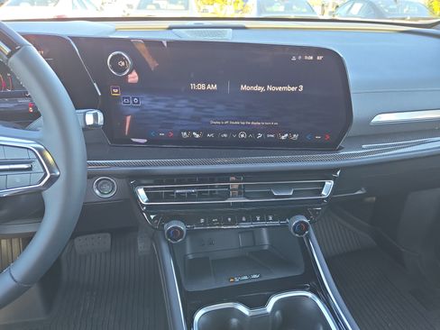 New 2026 Chevrolet Traverse High Country w/ LPO, Floor Liner Package image 22