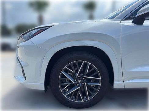 Used 2026 Lexus TX 350 AWD w/ Technology Package image 5