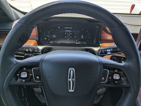 Used 2023 Lincoln Aviator Reserve w/ Equipment Group 201A RWD image 27