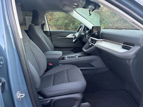 New 2026 Ford Explorer Active image 26